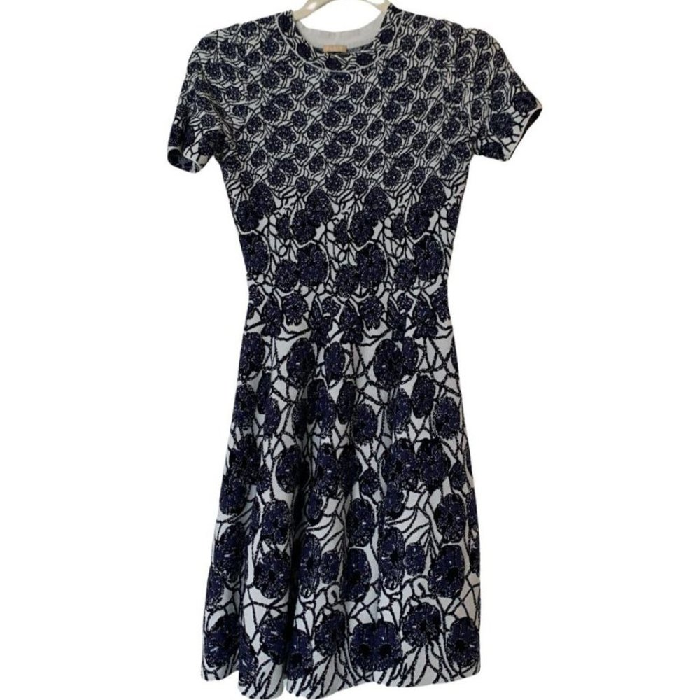 Light dress